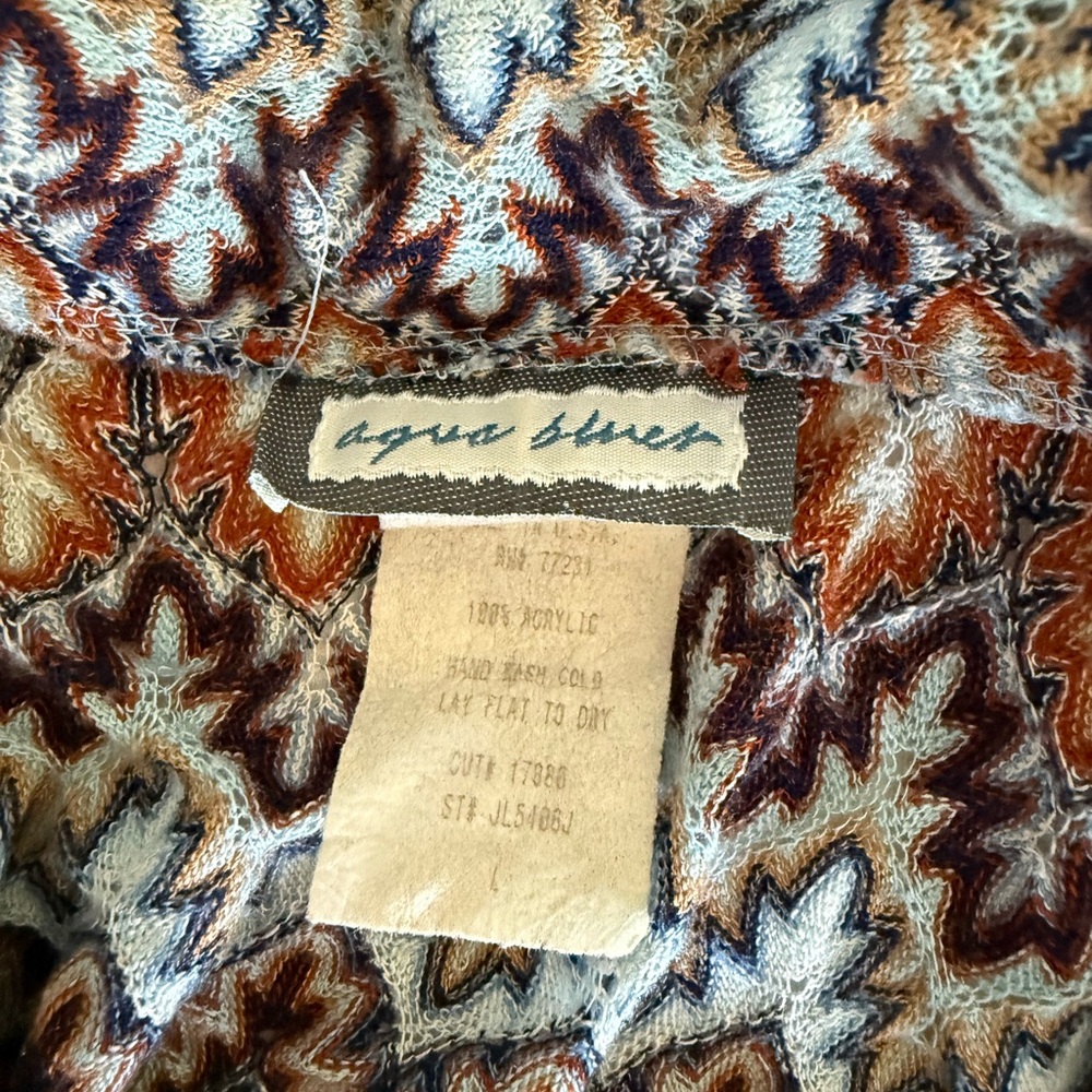 Vintage Aqua Blues Cropped Button-Up stretchable Shirt, blue & brown, Large. - Picture 3 of 3